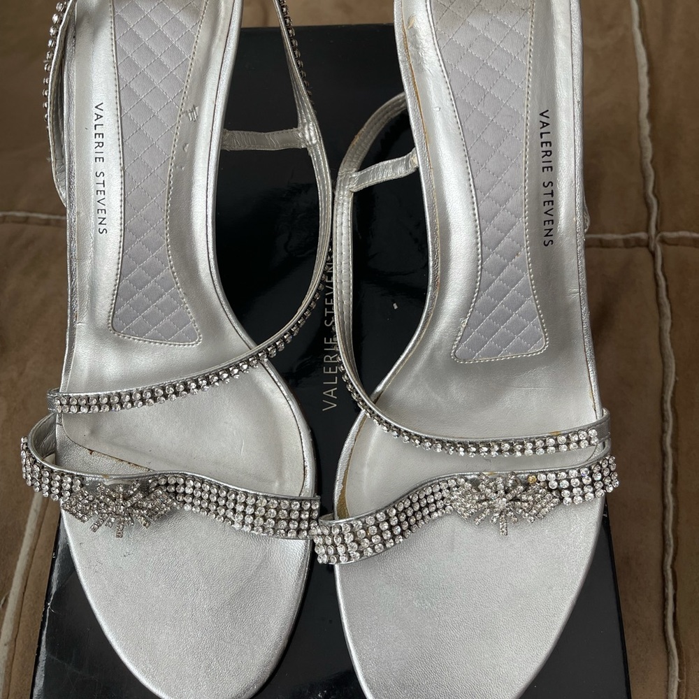 Valerie Stevens Rosa2 rhinestone heels - Picture 3 of 7
